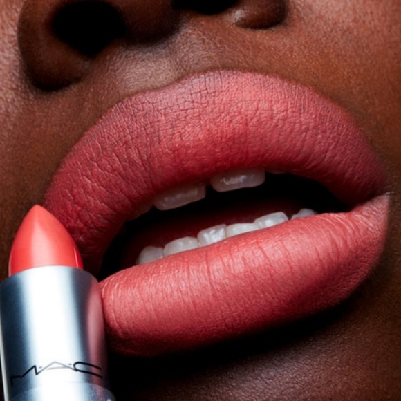 NEW IN BOX 628 Tropic Tonic coral MAC Matte Lipstick Full Size - Picture 7 of 16